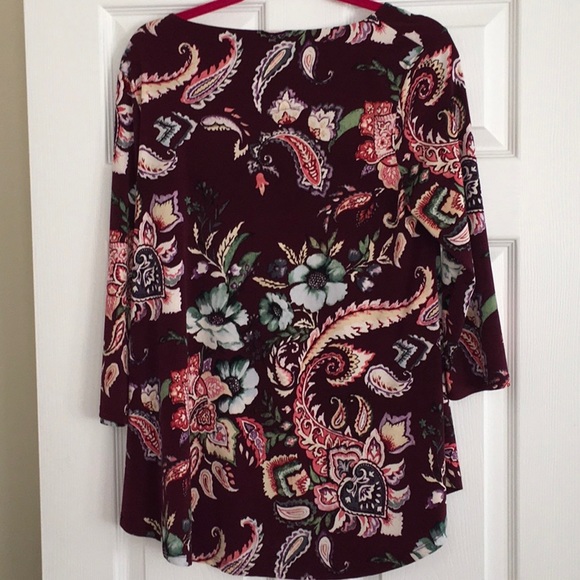 Chico’s Maroon Long Sleeve Floral Print Tunic - Picture 2 of 6